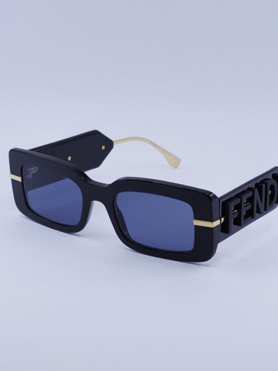 Fendi FE40133I 01V Sunglasses Black Rectangle Frame, Blue Lenses